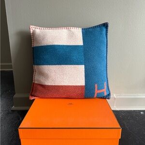 Hermès Avalon Blue and Red Wool and Cashmew Pillow